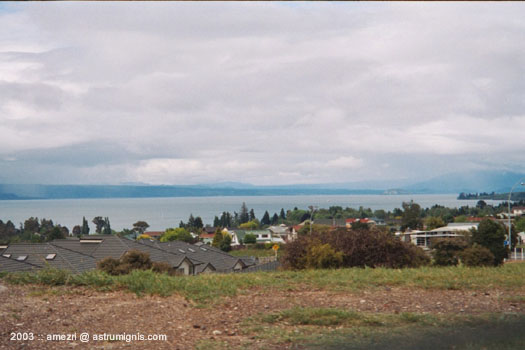 20031127-laketaupo-01